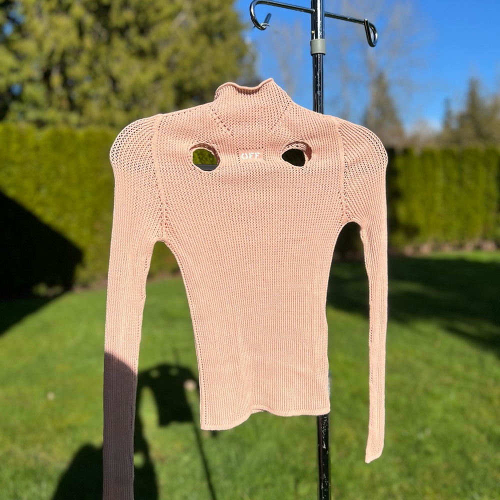 OFF WHITE - Meteor knitted top.